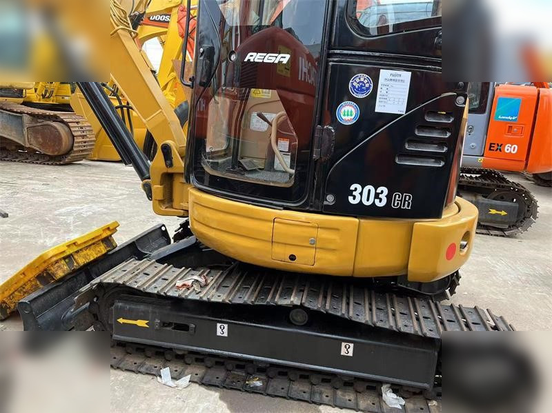 CATERPILLAR 303C CR - حفارة مصغرة: صور 5 CATERPILLAR 303C CR - حفارة مصغرة: صور 5