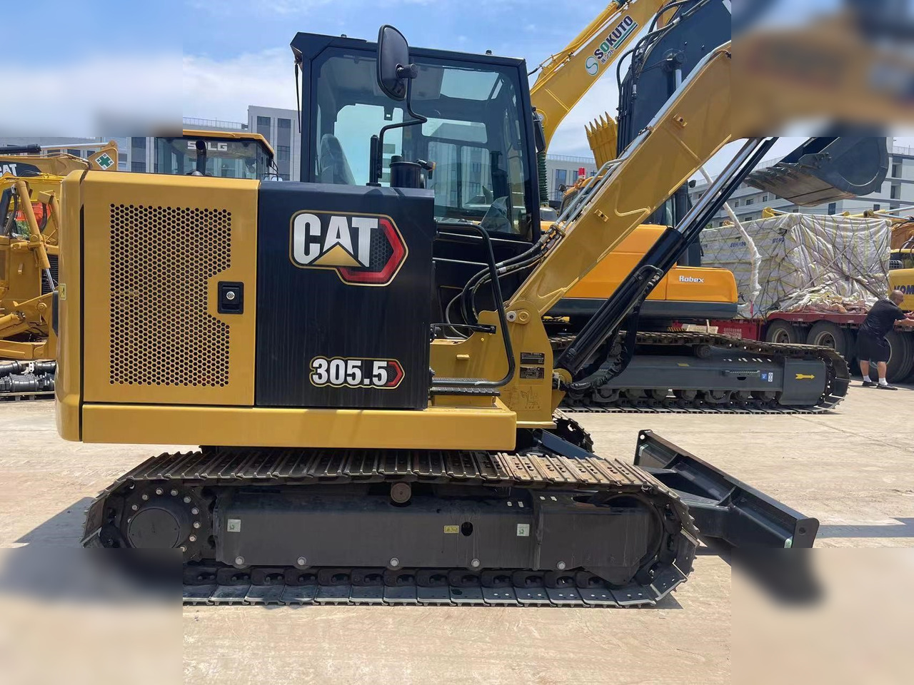 CATERPILLAR 305.5 - حفارة مصغرة: صور 5 CATERPILLAR 305.5 - حفارة مصغرة: صور 5