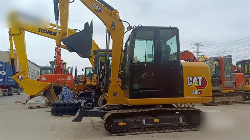 CATERPILLAR 306 - حفارات زحافة: صور 1 CATERPILLAR 306 - حفارات زحافة: صور 1