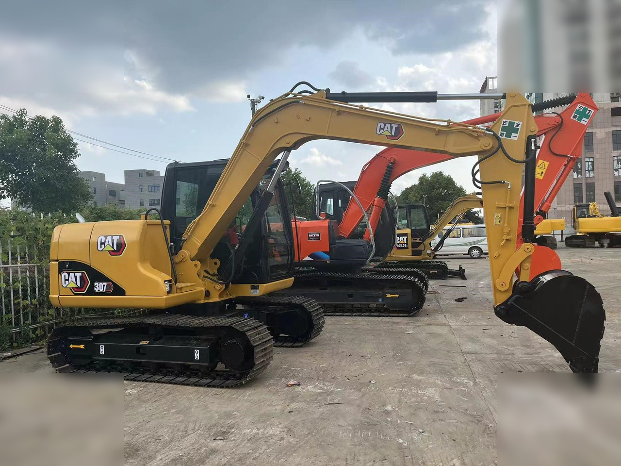 CATERPILLAR 307D - حفارات زحافة: صور 1 CATERPILLAR 307D - حفارات زحافة: صور 1