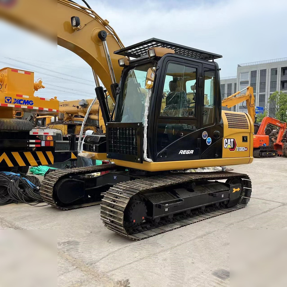 CATERPILLAR 313D2 GC - حفارات زحافة: صور 5 CATERPILLAR 313D2 GC - حفارات زحافة: صور 5