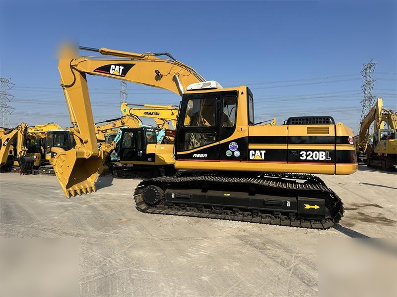 CATERPILLAR 320BL - حفارات زحافة: صور 1 CATERPILLAR 320BL - حفارات زحافة: صور 1