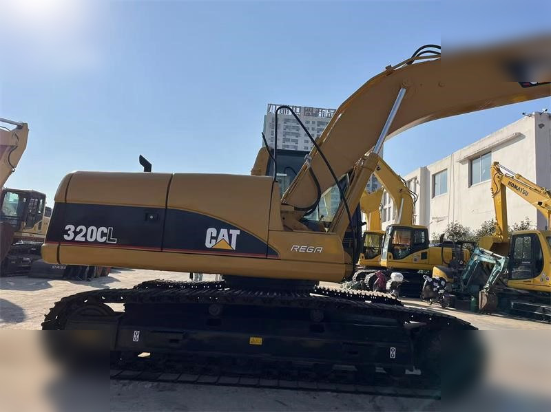 CATERPILLAR 320CL - حفارات زحافة: صور 5 CATERPILLAR 320CL - حفارات زحافة: صور 5