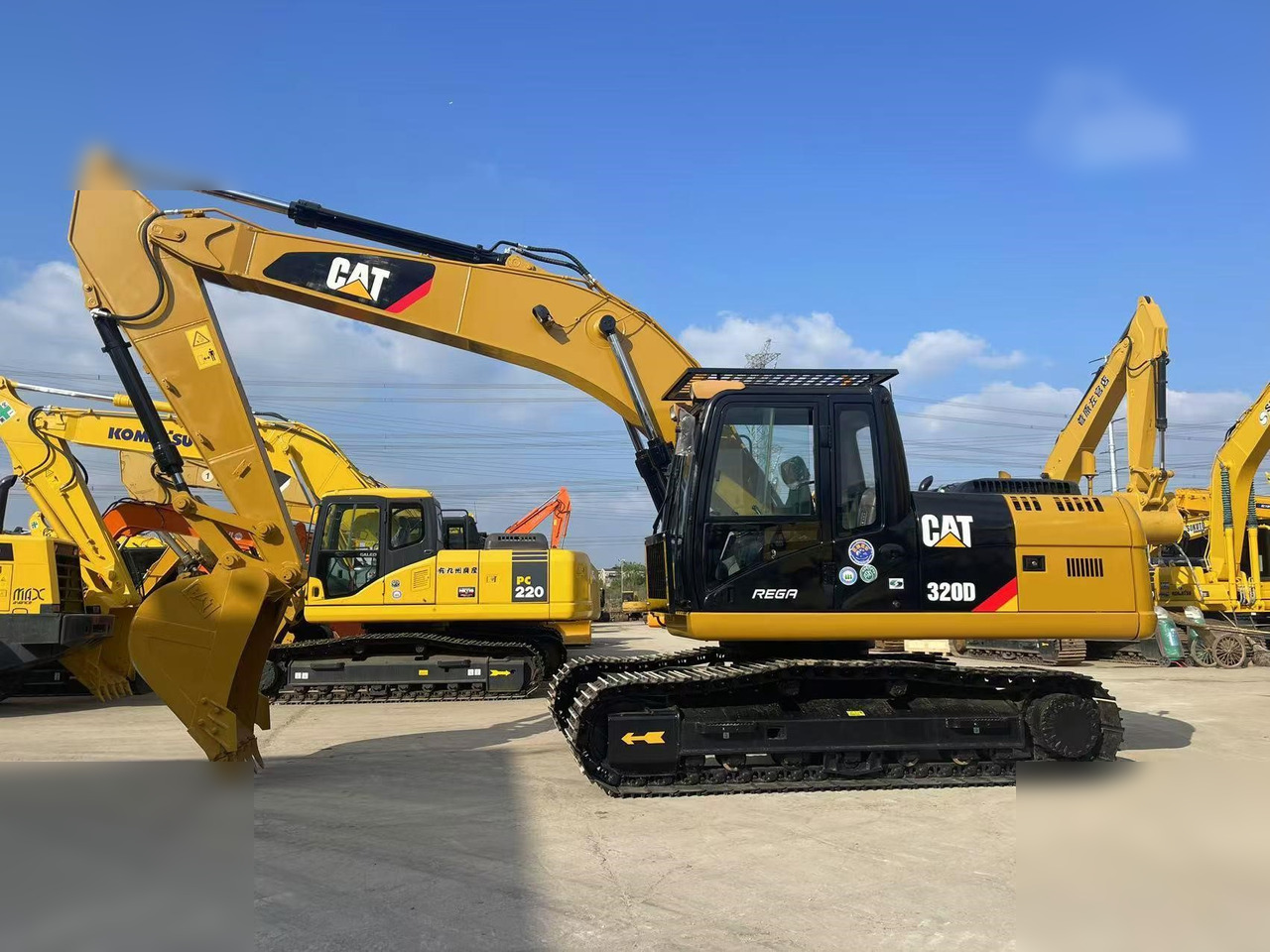 CATERPILLAR 320D - حفارات زحافة: صور 1 CATERPILLAR 320D - حفارات زحافة: صور 1