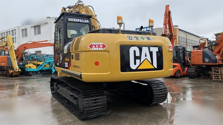 CATERPILLAR 320D - حفارات زحافة: صور 3 CATERPILLAR 320D - حفارات زحافة: صور 3