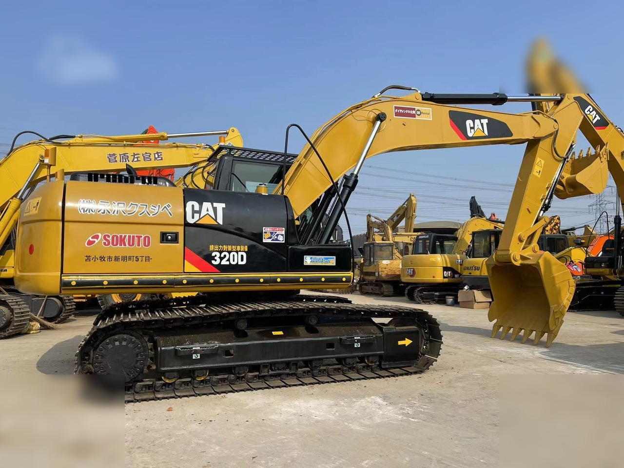 CATERPILLAR 320D - حفارات زحافة: صور 1 CATERPILLAR 320D - حفارات زحافة: صور 1