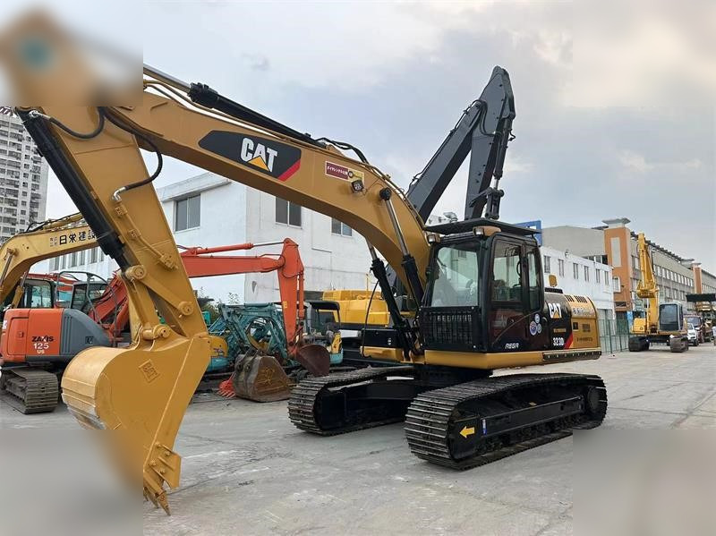 CATERPILLAR 323D - حفارات زحافة: صور 4 CATERPILLAR 323D - حفارات زحافة: صور 4
