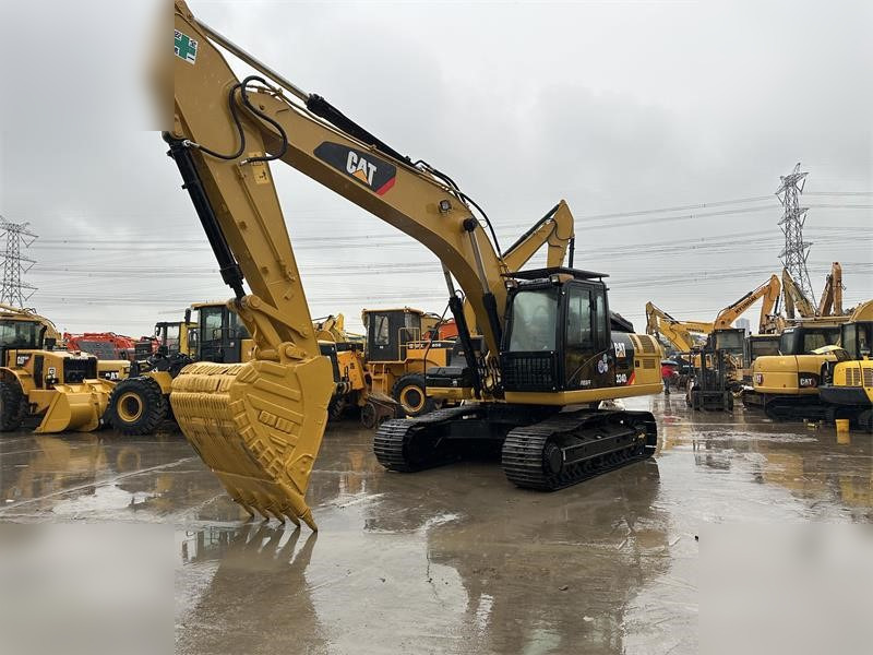 CATERPILLAR 324DL - حفارات زحافة: صور 3 CATERPILLAR 324DL - حفارات زحافة: صور 3