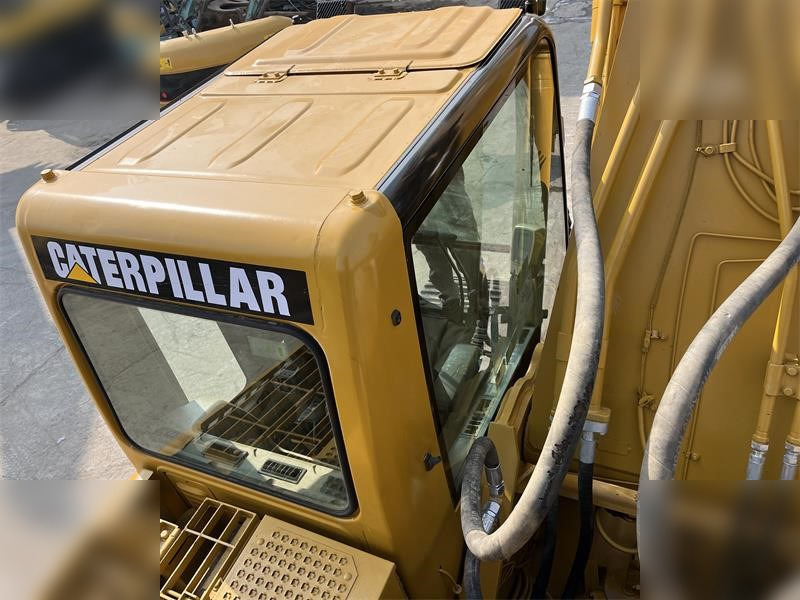 CATERPILLAR 325CL - حفارات زحافة: صور 5 CATERPILLAR 325CL - حفارات زحافة: صور 5