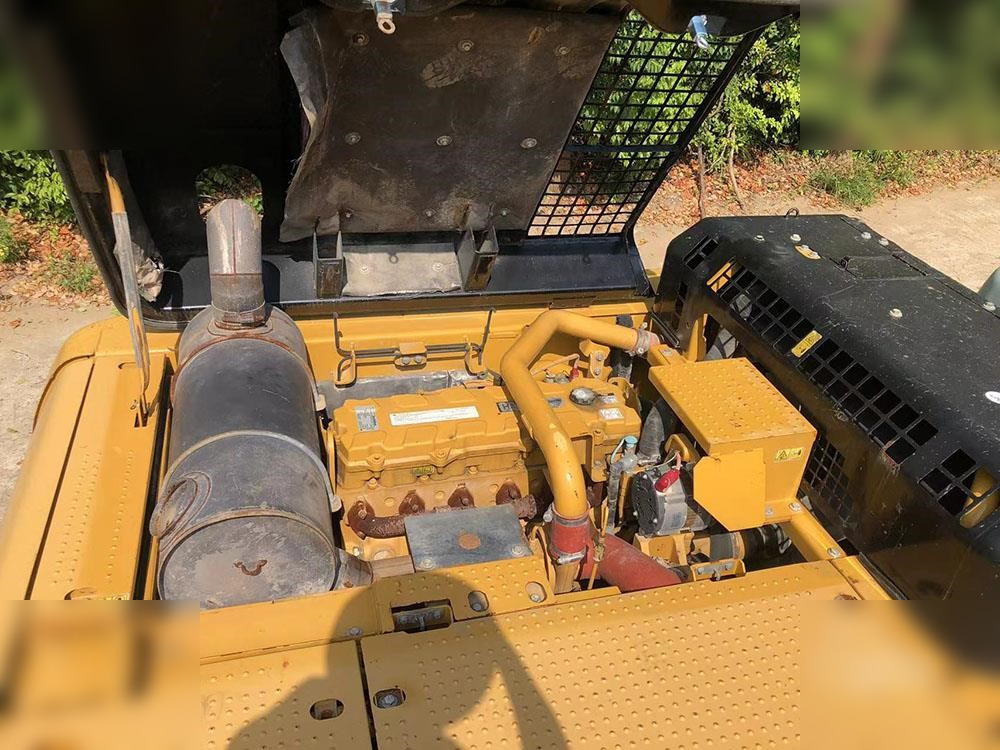 حفارات زحافة CATERPILLAR 340D2L: صور 7