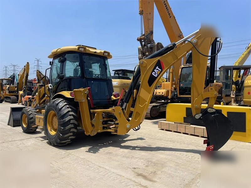CATERPILLAR 420F - حفار متعدد الاستخدام: صور 3 CATERPILLAR 420F - حفار متعدد الاستخدام: صور 3