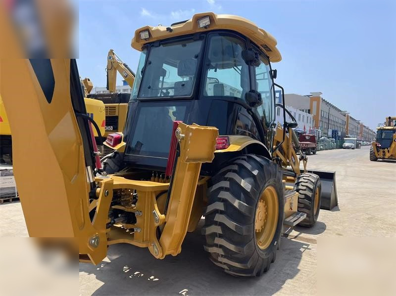 CATERPILLAR 420F - حفار متعدد الاستخدام: صور 4 CATERPILLAR 420F - حفار متعدد الاستخدام: صور 4