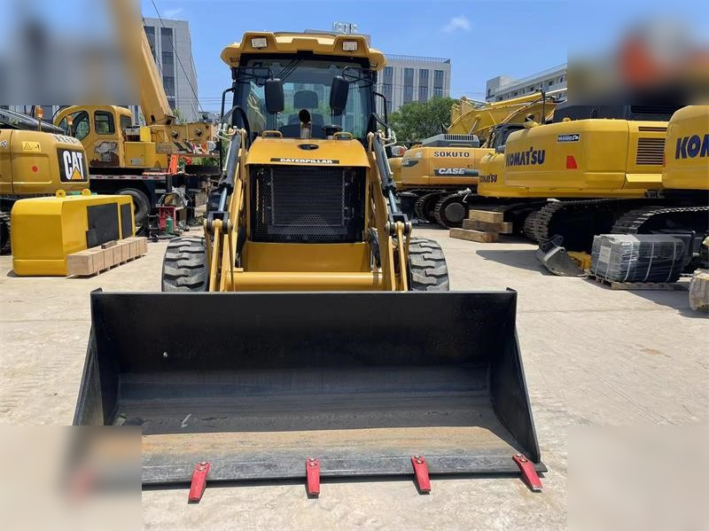 CATERPILLAR 420F - حفار متعدد الاستخدام: صور 5 CATERPILLAR 420F - حفار متعدد الاستخدام: صور 5