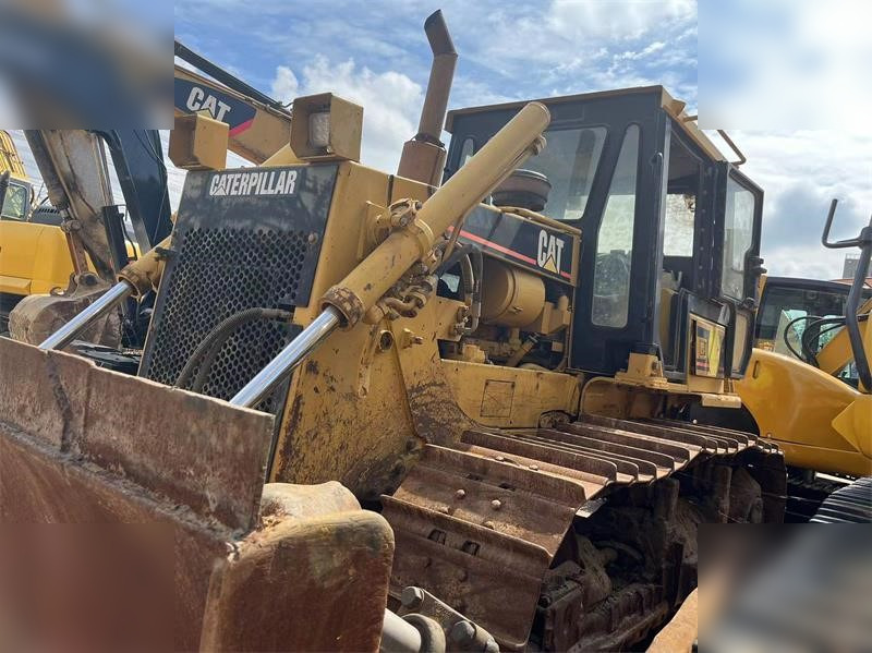 CATERPILLAR D6G - بلدوزر: صور 5 CATERPILLAR D6G - بلدوزر: صور 5