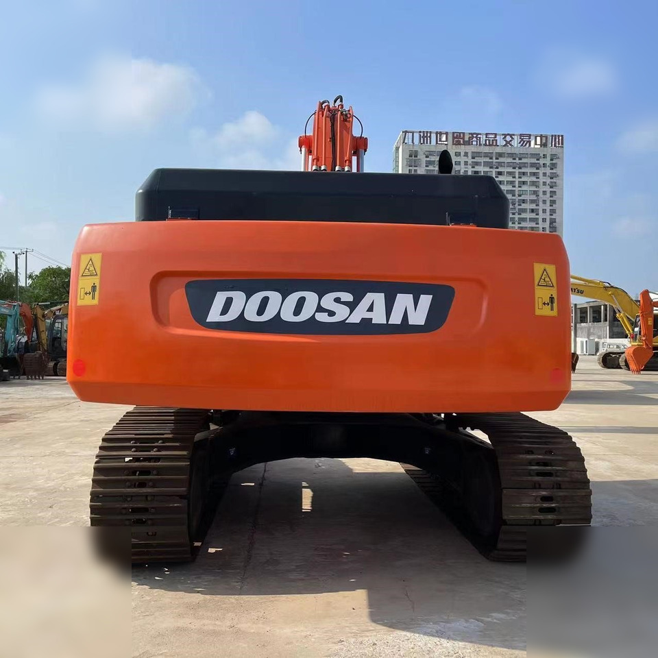 DOOSAN DH300 LC-7 - حفارات زحافة: صور 3 DOOSAN DH300 LC-7 - حفارات زحافة: صور 3