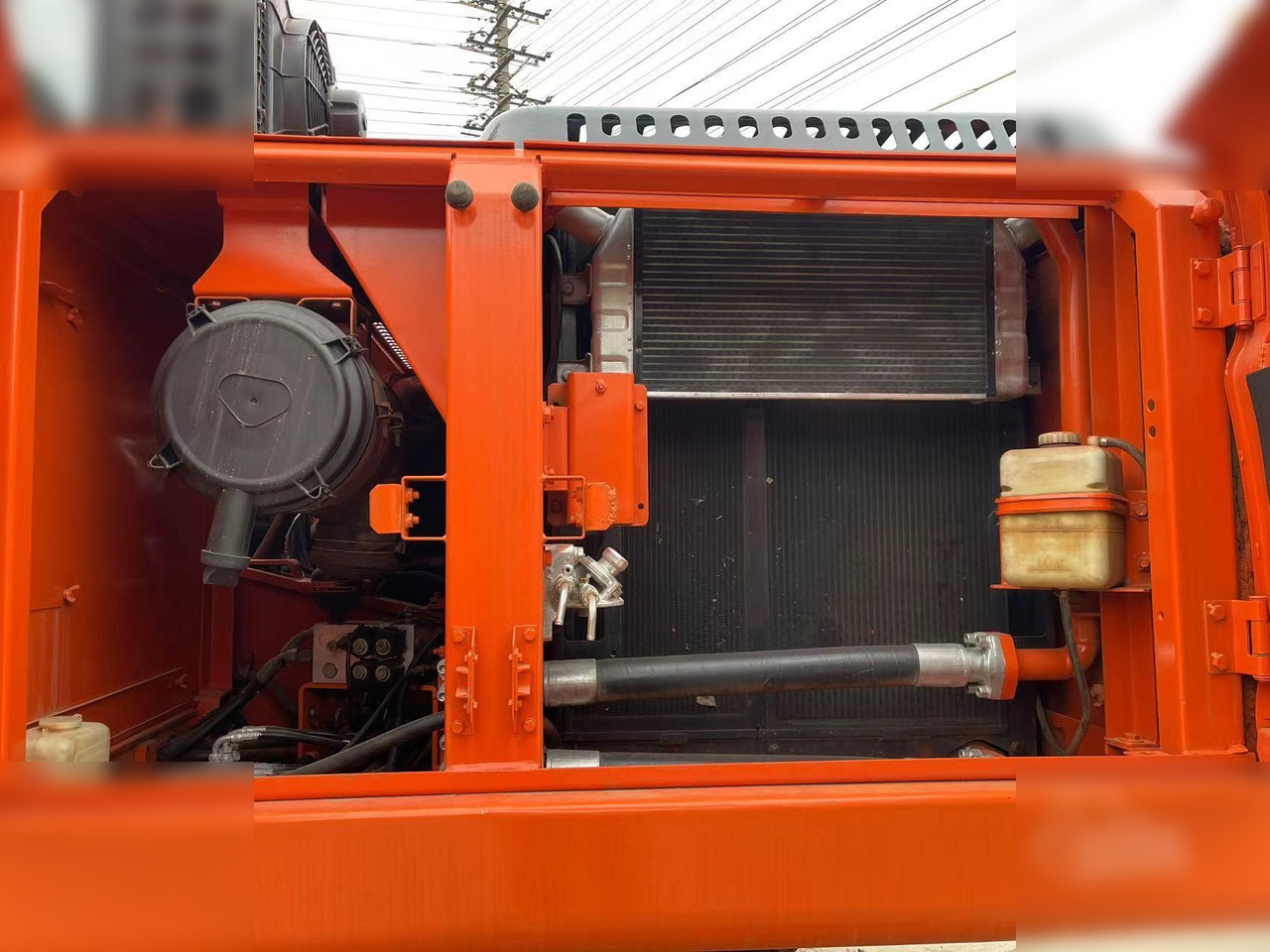 DOOSAN DX225 LC - حفارات زحافة: صور 3 DOOSAN DX225 LC - حفارات زحافة: صور 3