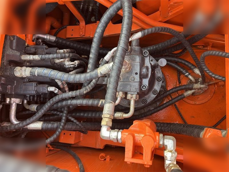 DOOSAN DX300 LC-9C - حفارات زحافة: صور 5 DOOSAN DX300 LC-9C - حفارات زحافة: صور 5