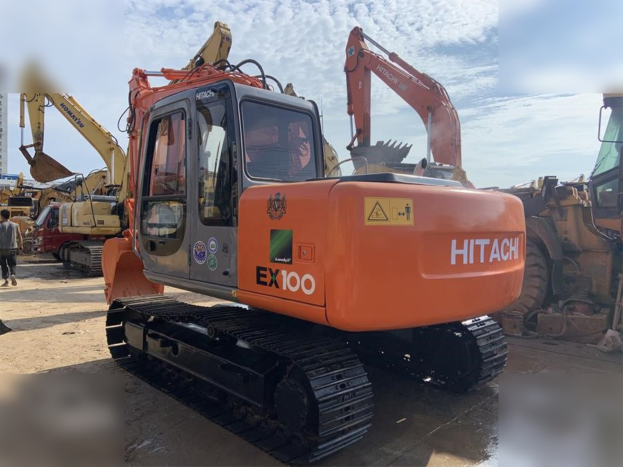HITACHI EX100-5 - حفارات زحافة: صور 4 HITACHI EX100-5 - حفارات زحافة: صور 4