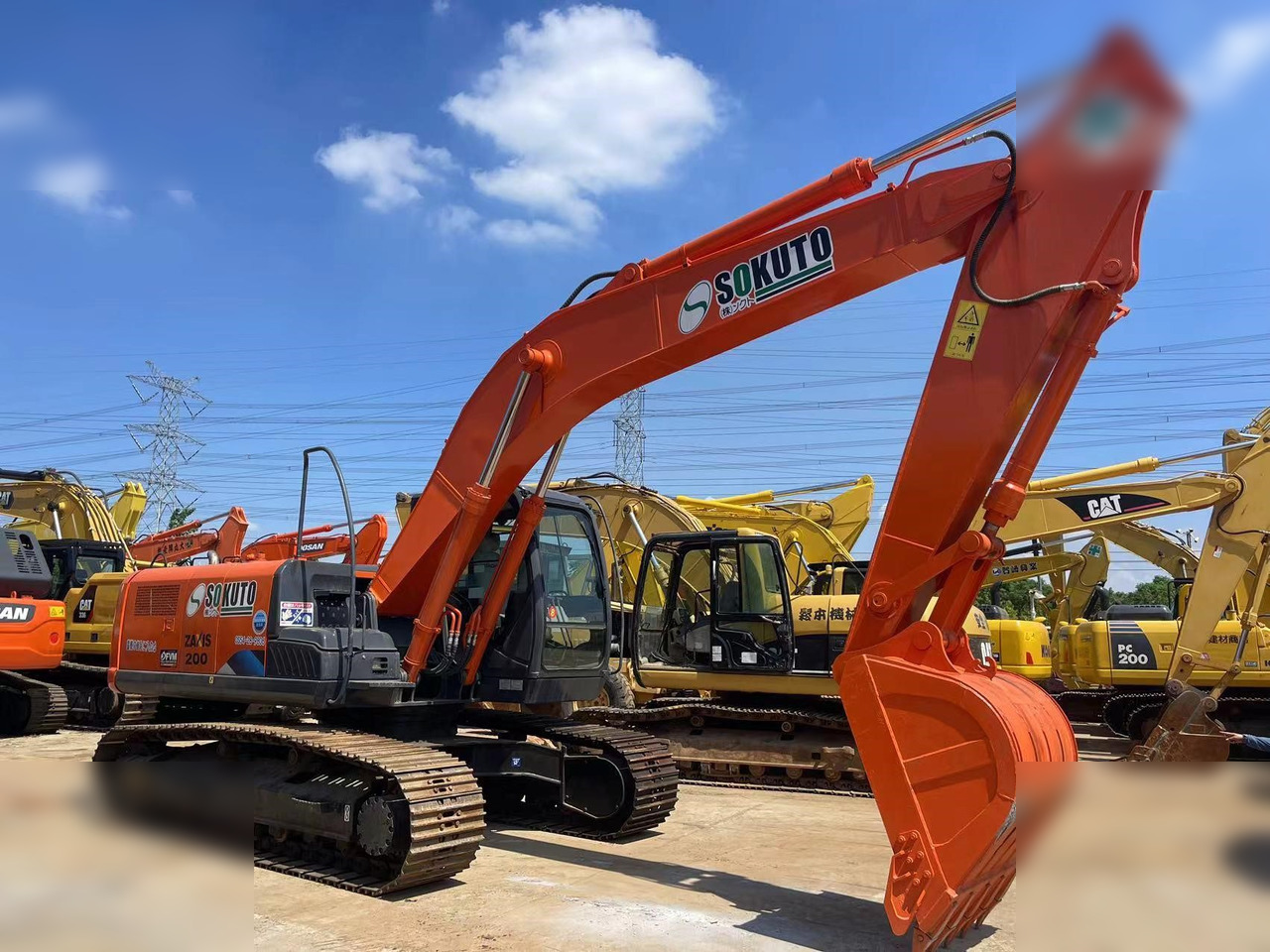 HITACHI ZX200-3G - حفارات زحافة: صور 3 HITACHI ZX200-3G - حفارات زحافة: صور 3