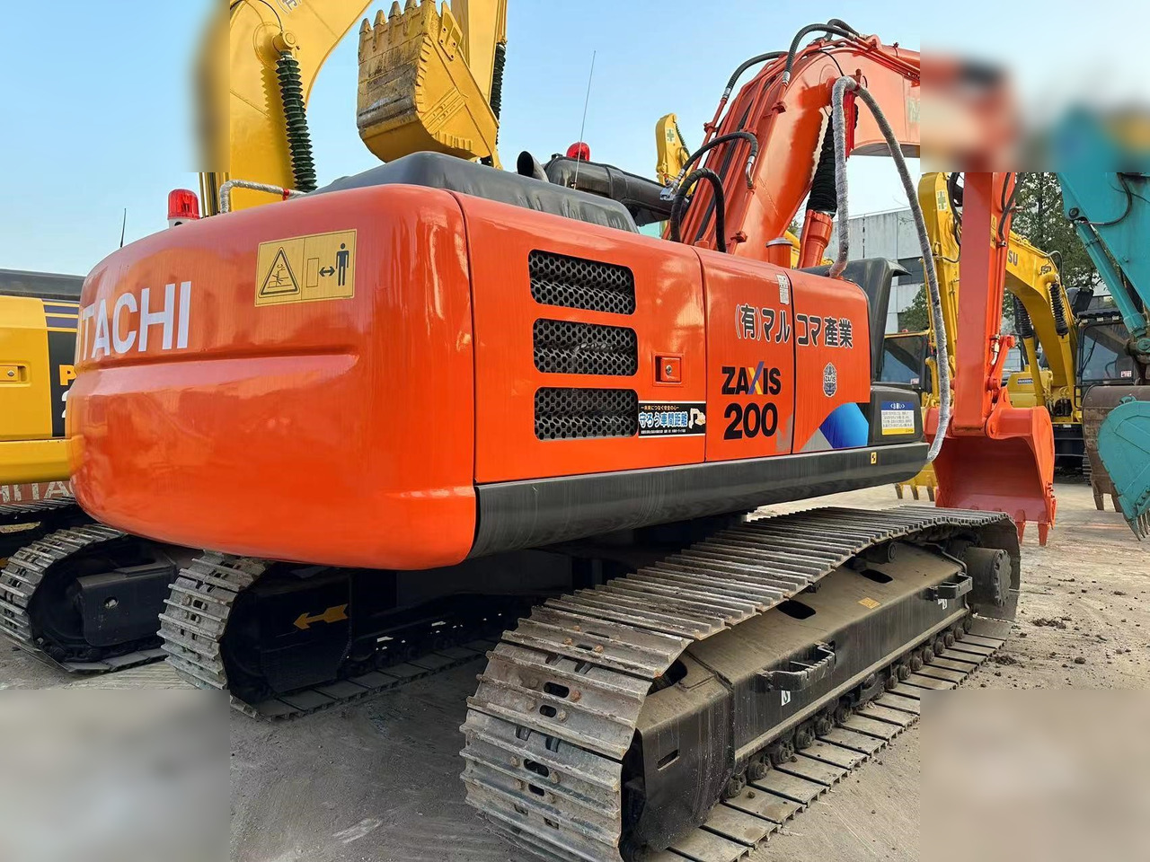HITACHI ZX200-3G - حفارات زحافة: صور 2 HITACHI ZX200-3G - حفارات زحافة: صور 2
