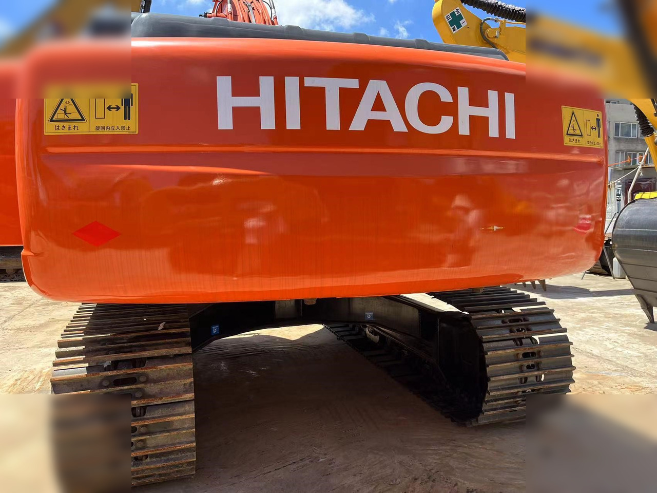 HITACHI ZX200-3G - حفارات زحافة: صور 5 HITACHI ZX200-3G - حفارات زحافة: صور 5