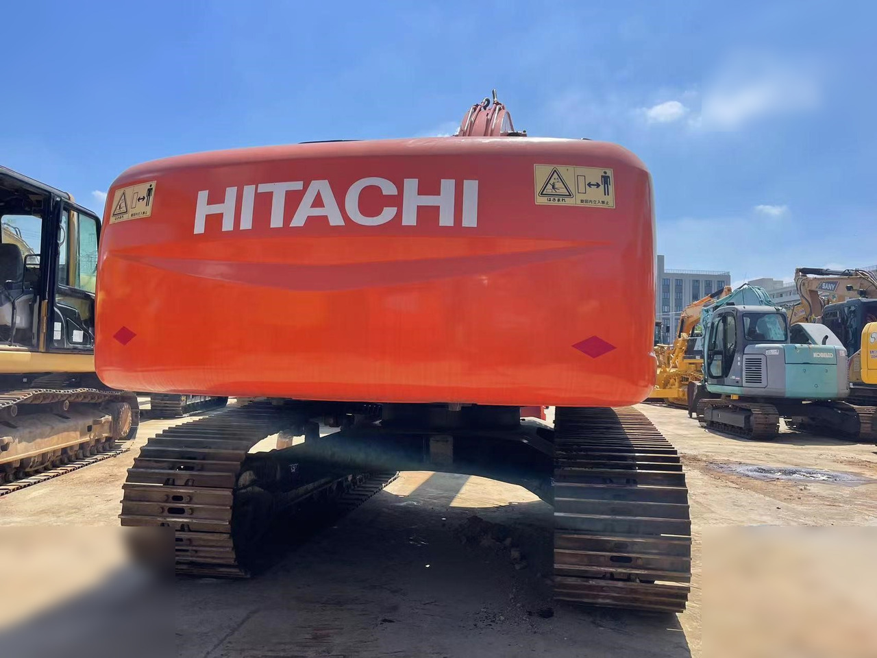 HITACHI ZX200-3G - حفارات زحافة: صور 5 HITACHI ZX200-3G - حفارات زحافة: صور 5