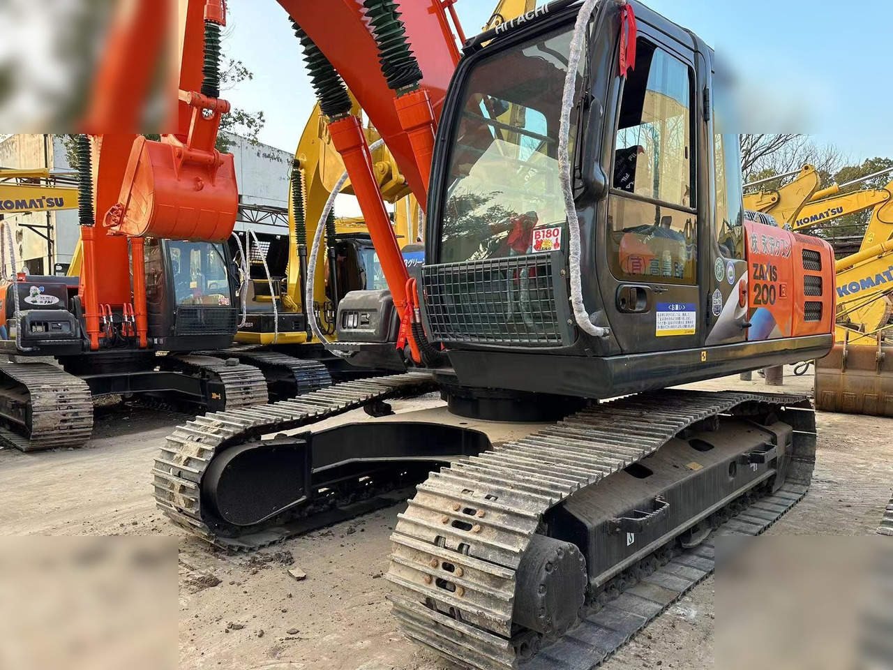 HITACHI ZX200-3G - حفارات زحافة: صور 3 HITACHI ZX200-3G - حفارات زحافة: صور 3