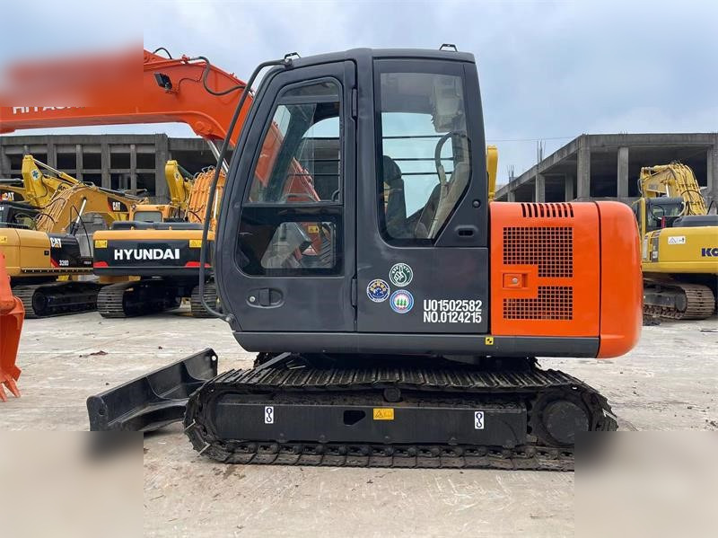 HITACHI ZX60 - حفارات زحافة: صور 4 HITACHI ZX60 - حفارات زحافة: صور 4