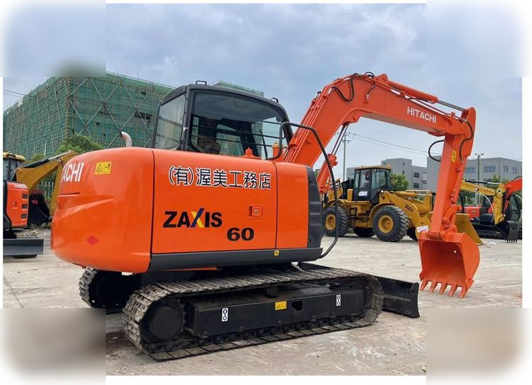 HITACHI ZX60 - حفارات زحافة: صور 1 HITACHI ZX60 - حفارات زحافة: صور 1