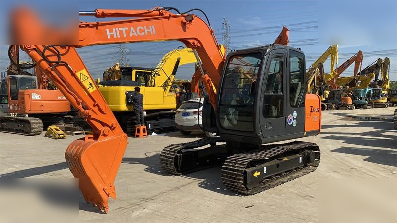 HITACHI ZX70 - حفارات زحافة: صور 3 HITACHI ZX70 - حفارات زحافة: صور 3
