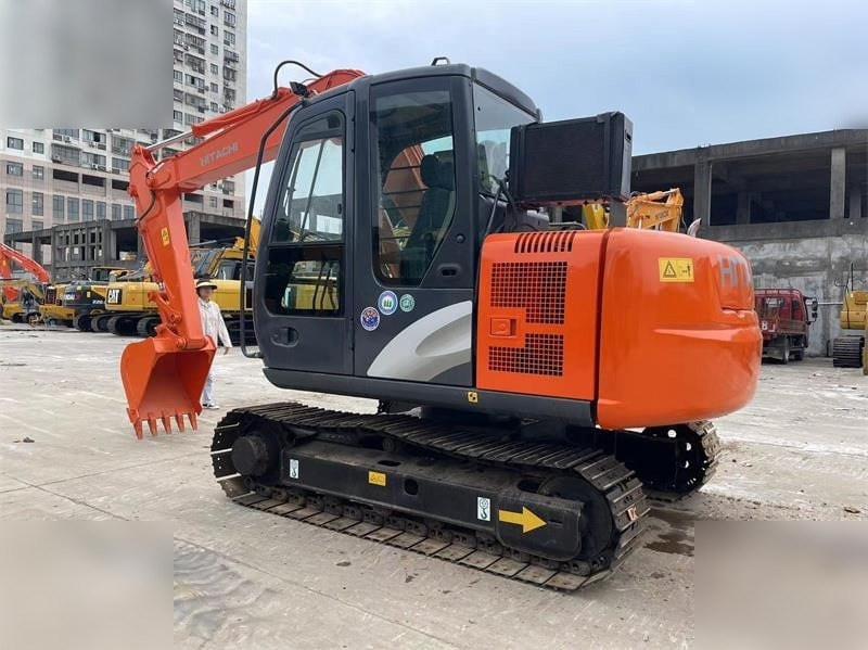 HITACHI ZX70 - حفارات زحافة: صور 3 HITACHI ZX70 - حفارات زحافة: صور 3