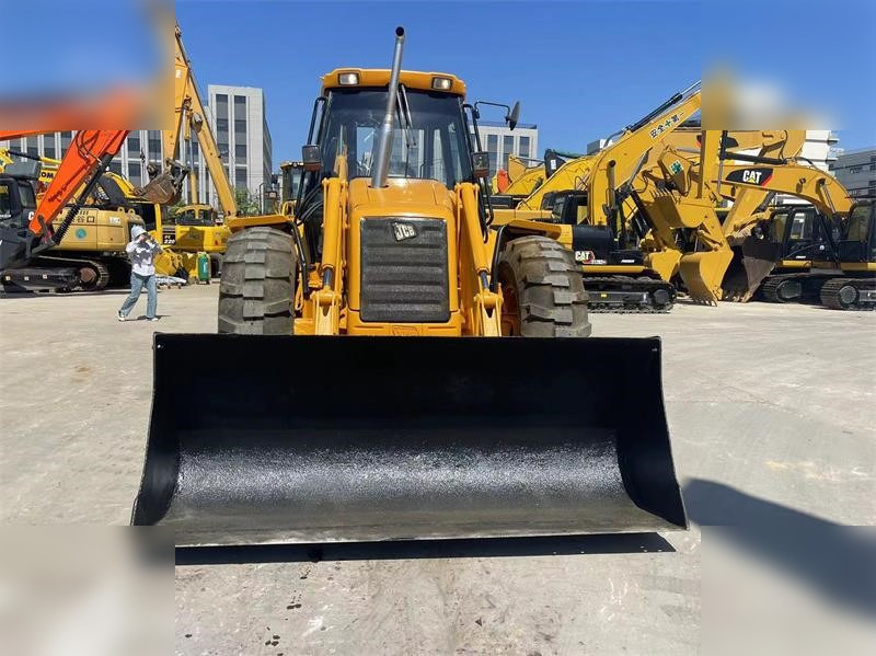 JCB 4CX - حفار متعدد الاستخدام: صور 5 JCB 4CX - حفار متعدد الاستخدام: صور 5