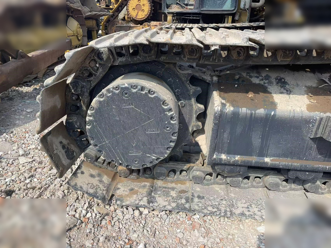 JCB JS220 LC - حفارات زحافة: صور 5 JCB JS220 LC - حفارات زحافة: صور 5