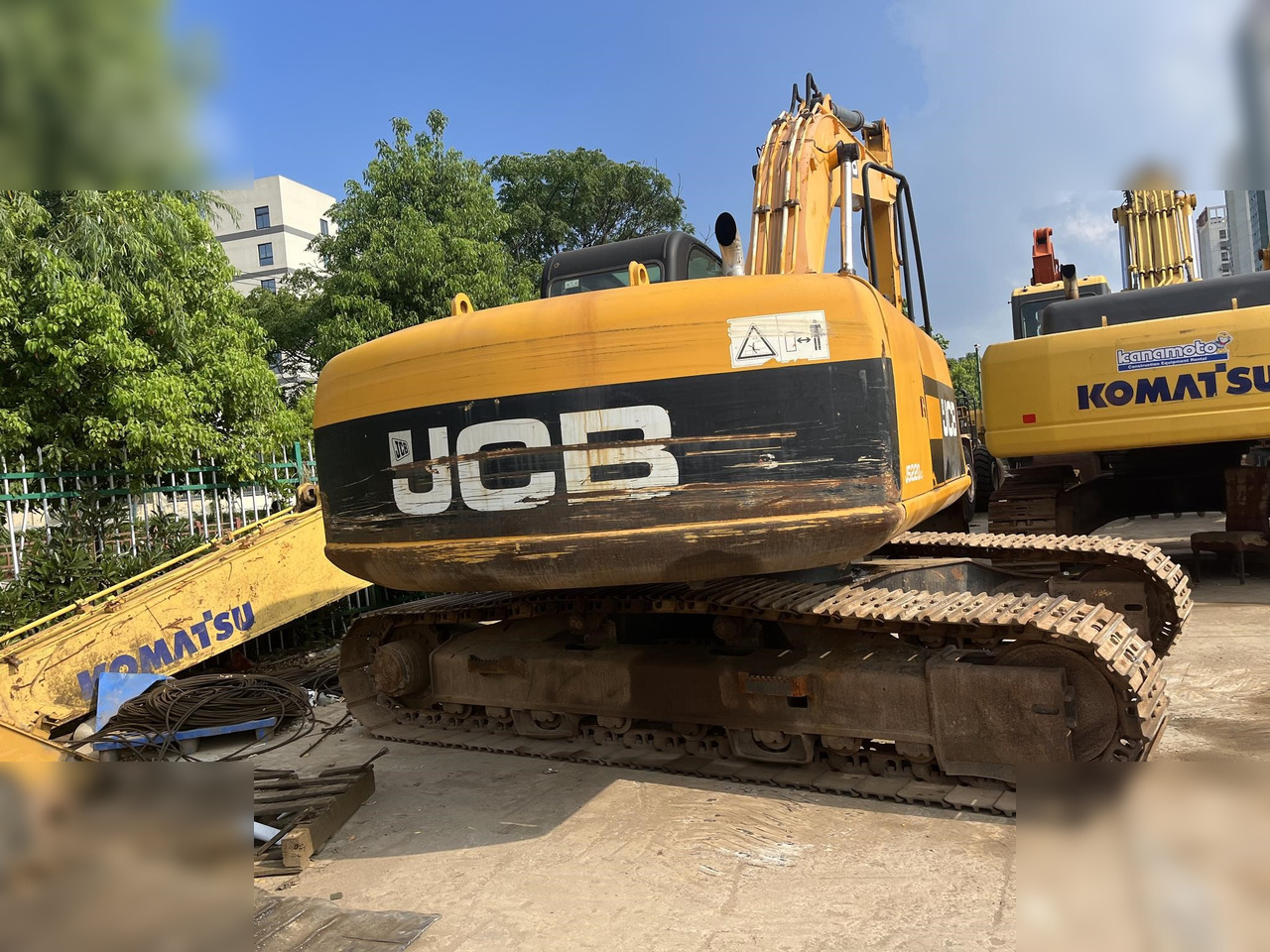 JCB JS220 LC - حفارات زحافة: صور 4 JCB JS220 LC - حفارات زحافة: صور 4