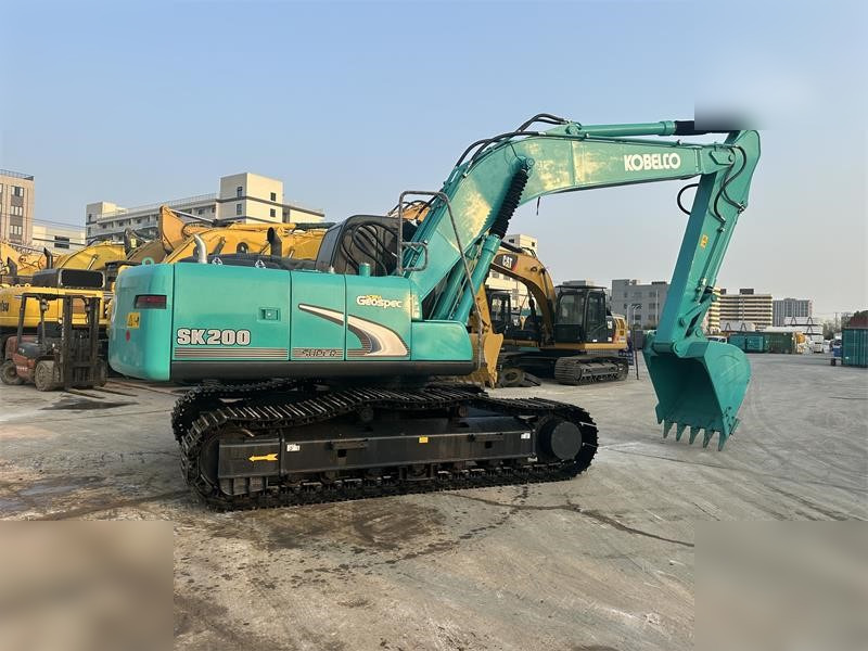 KOBELCO SK200-6E - حفارات زحافة: صور 1 KOBELCO SK200-6E - حفارات زحافة: صور 1