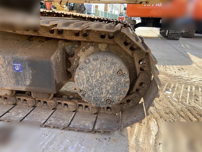 حفارات زحافة KOMATSU PC220-8N1: صور 10 حفارات زحافة KOMATSU PC220-8N1: صور 10