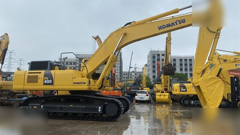 KOMATSU PC400-8 - حفارات زحافة: صور 1 KOMATSU PC400-8 - حفارات زحافة: صور 1