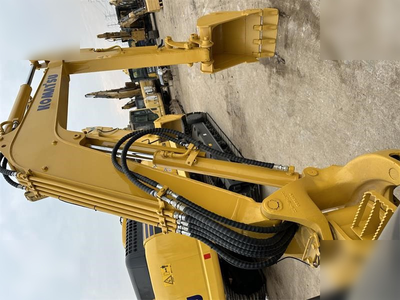 KOMATSU PC50MR-2 - حفارة مصغرة: صور 4 KOMATSU PC50MR-2 - حفارة مصغرة: صور 4