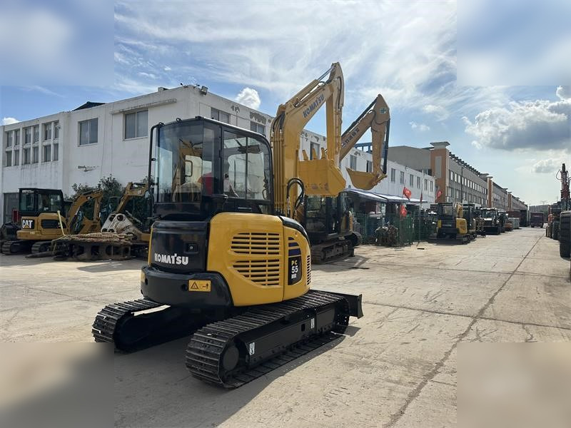 KOMATSU PC55MR-2 - حفارة مصغرة: صور 4 KOMATSU PC55MR-2 - حفارة مصغرة: صور 4