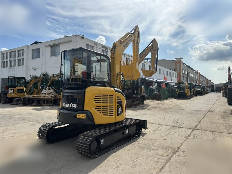 KOMATSU PC55MR-2 - حفارة مصغرة: صور 4 KOMATSU PC55MR-2 - حفارة مصغرة: صور 4