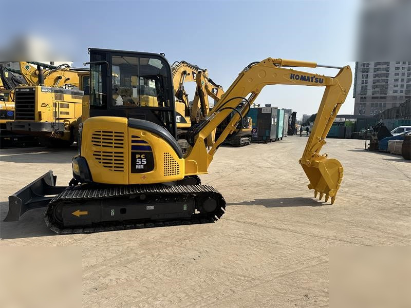 KOMATSU PC55MR-3 - حفارة مصغرة: صور 3 KOMATSU PC55MR-3 - حفارة مصغرة: صور 3