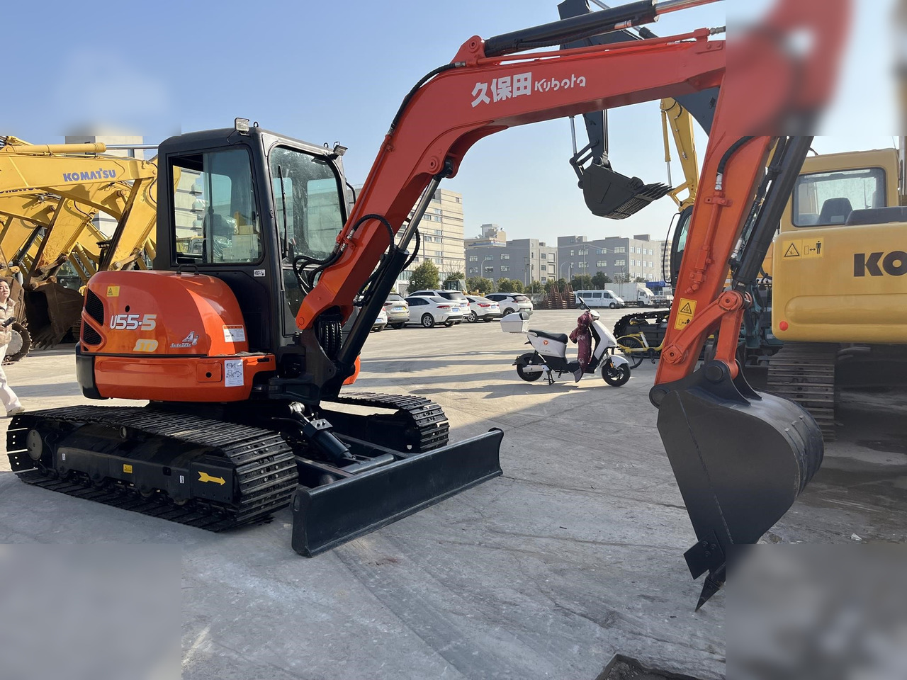 KUBOTA KX155-3SZ - حفارة مصغرة: صور 3 KUBOTA KX155-3SZ - حفارة مصغرة: صور 3