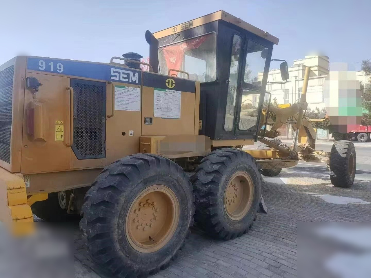 SEM 919 - آلة تسوية الأرض: صور 2 SEM 919 - آلة تسوية الأرض: صور 2