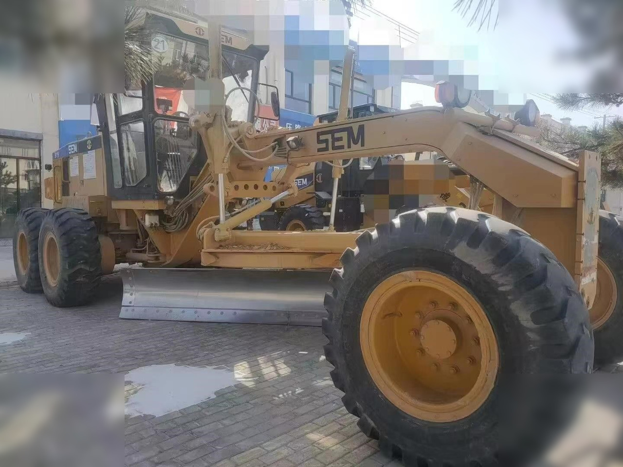 SEM 919 - آلة تسوية الأرض: صور 3 SEM 919 - آلة تسوية الأرض: صور 3
