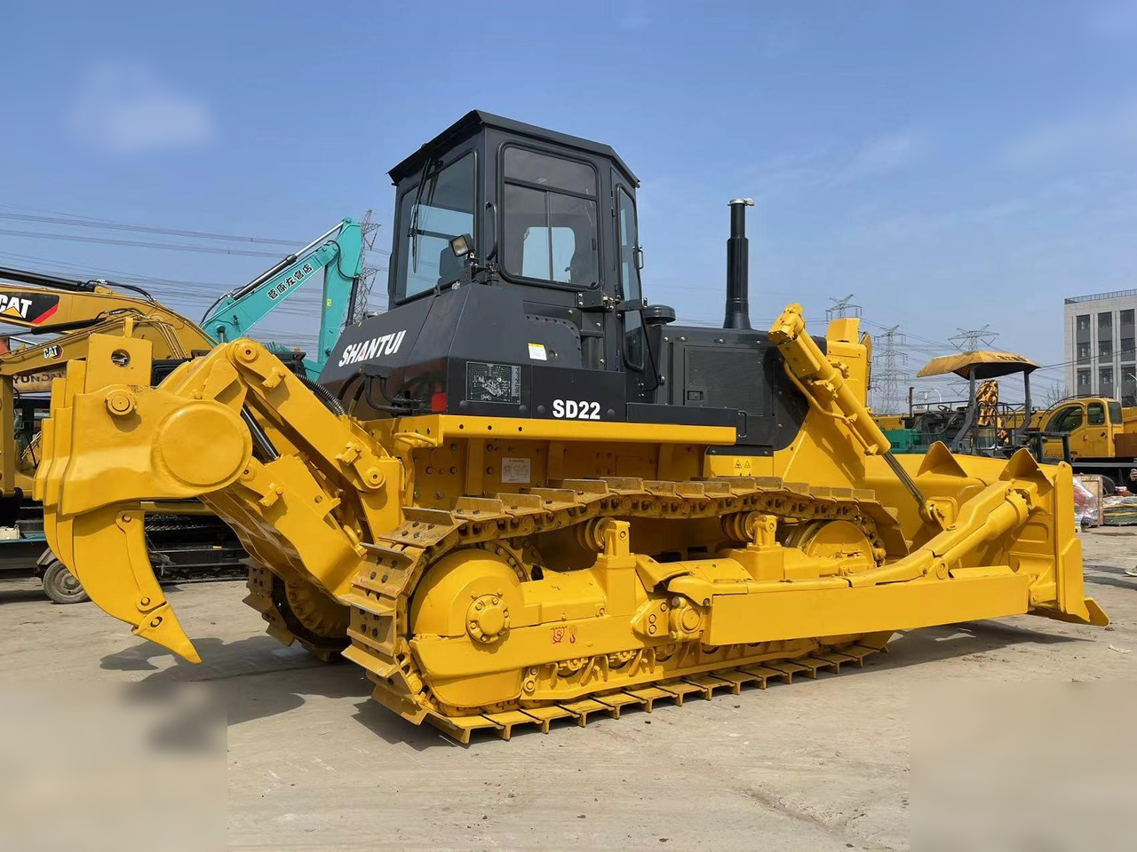 SHANTUI SD22 - بلدوزر: صور 2 SHANTUI SD22 - بلدوزر: صور 2