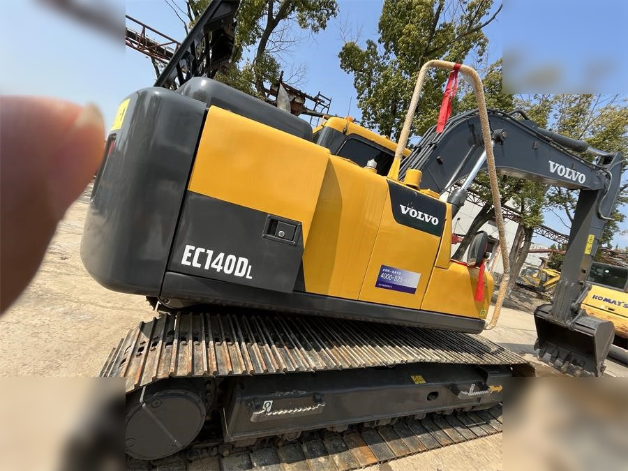 VOLVO EC140DL - حفارات زحافة: صور 1 VOLVO EC140DL - حفارات زحافة: صور 1