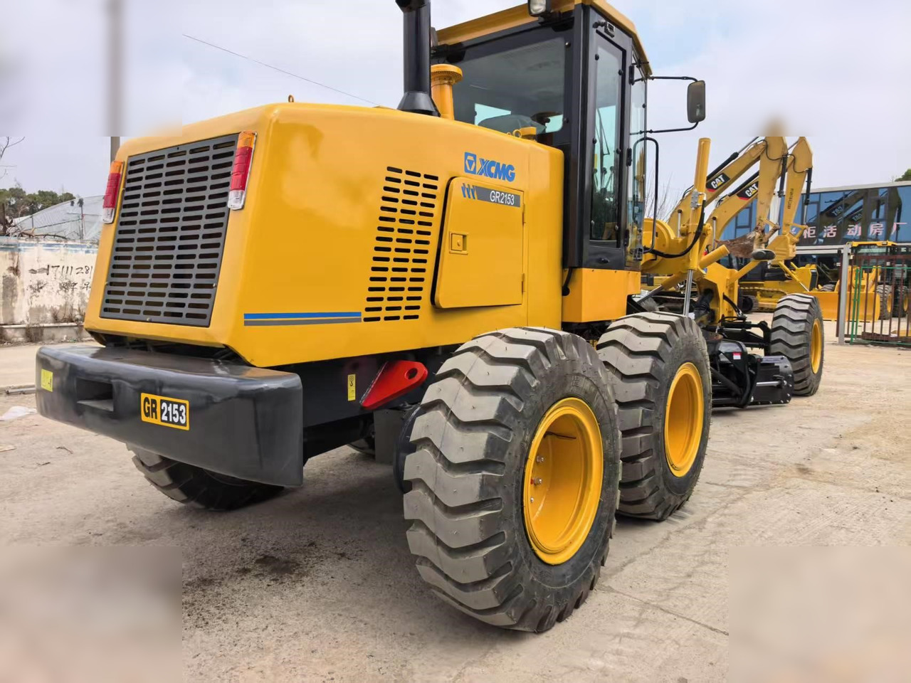 XCMG GR2153 - آلة تسوية الأرض: صور 3 XCMG GR2153 - آلة تسوية الأرض: صور 3