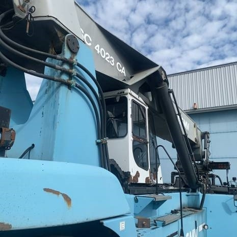 رافعات حاويات Containertruck SMW 4032 CA Reach Staker: صور 8 رافعات حاويات Containertruck SMW 4032 CA Reach Staker: صور 8