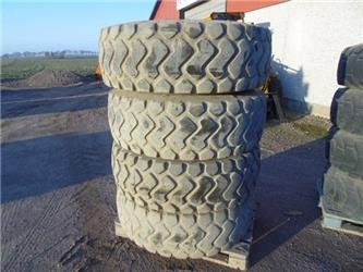 Däck 15,5x25 - الإطارات - آلات البناء: صور 1 Däck 15,5x25 - الإطارات - آلات البناء: صور 1