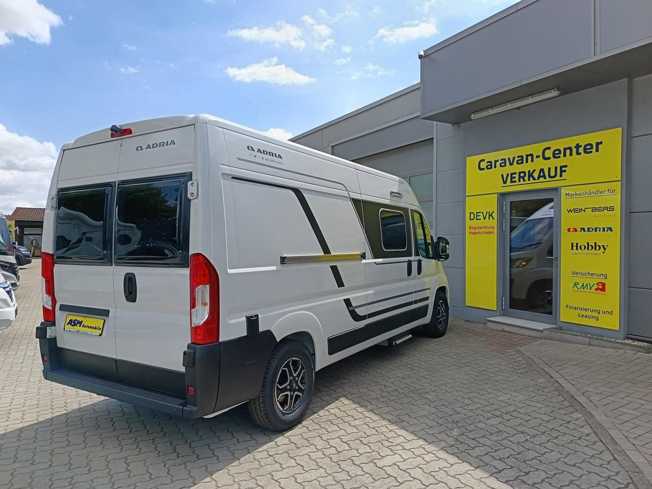 Adria Twin Twin 600 SPB Family*SAFETY*STYLE*DAB*SOFORT - كرفان فان: صور 5 Adria Twin Twin 600 SPB Family*SAFETY*STYLE*DAB*SOFORT - كرفان فان: صور 5